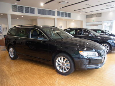 2014年モデルV70 展示車に追加致しました。
